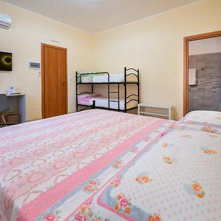 Guest house Il Cappello Sulle 23! In Affitto Breve Avola